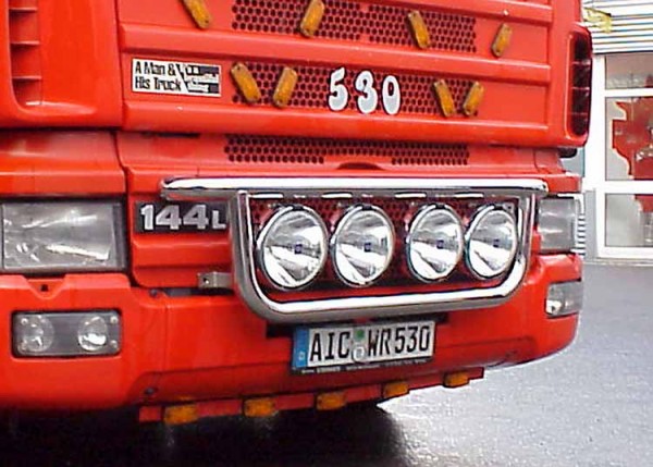 Metec Onderbeugel Scania 4