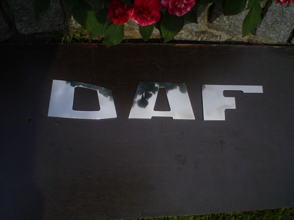 DAF stainless-steel letters