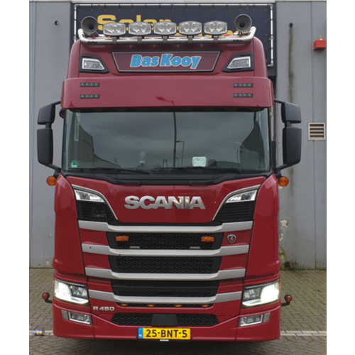 Zonneklep Scania Next Generation - Platte Bodem - 4 Lampgaten