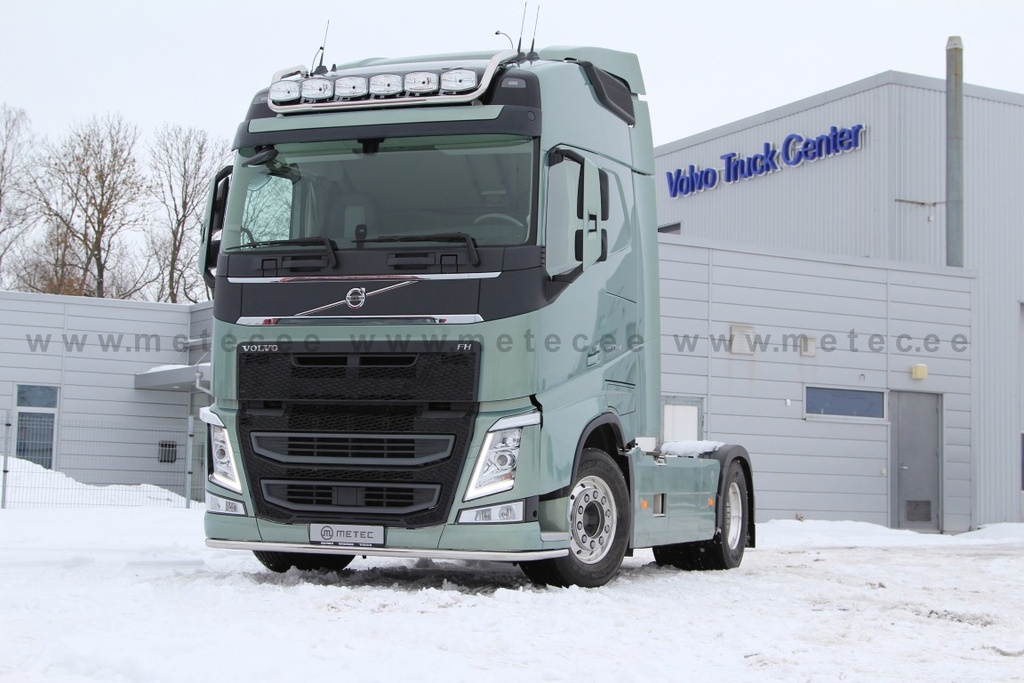 LOWBAR STAINLESS VOLVO FH VERSION 4 - WITHOUT LEDS