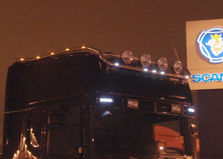 Metec Roof Light Bar Hydra Scania Topline