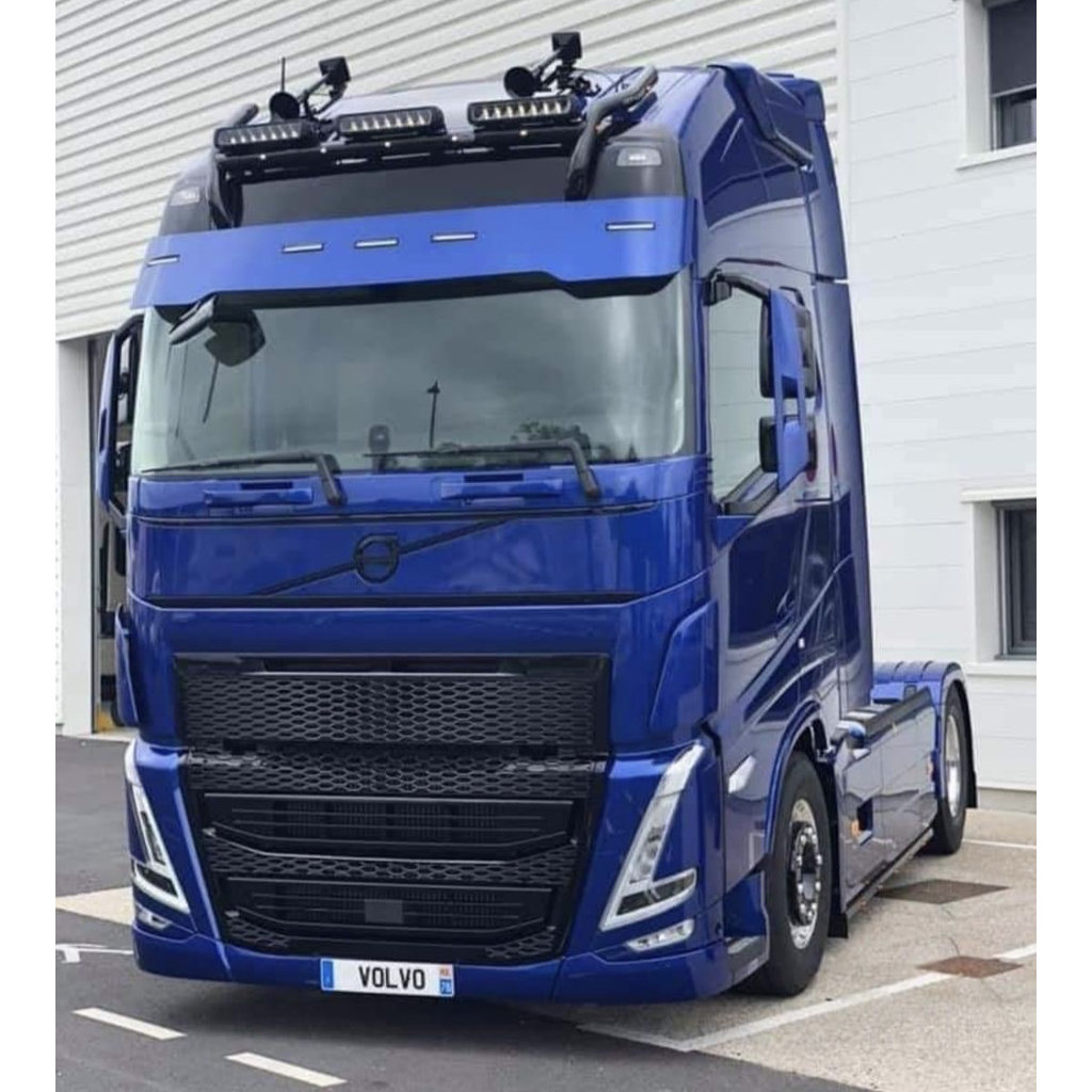 Deep Custom Sunvisor for Volvo FH4/FH5 + FM5 - 5 Top Light Holes