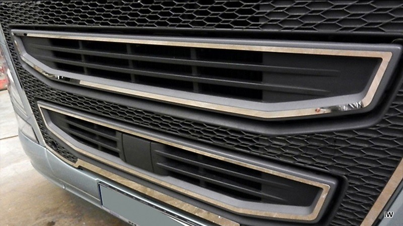 St. Steel grill contour Volvo FH4