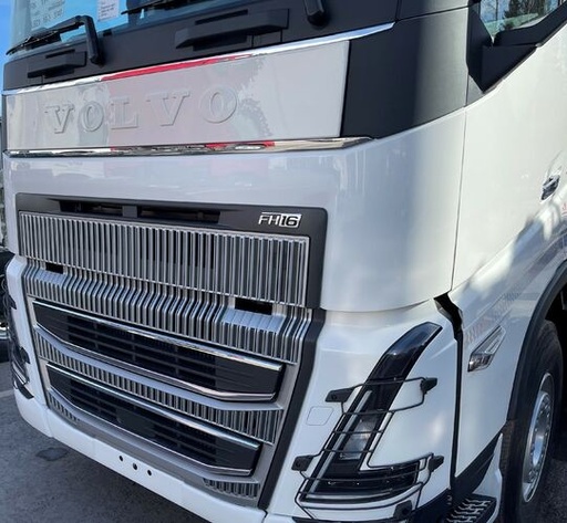 [250AD4407] Front panel Volvo FH 4B/5 + Word 'VOLVO'