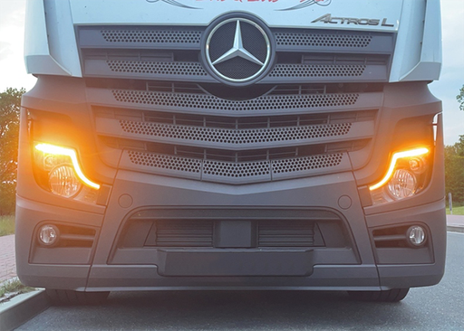 [463621030] LED units amber tbv Mercedes Actros MP5